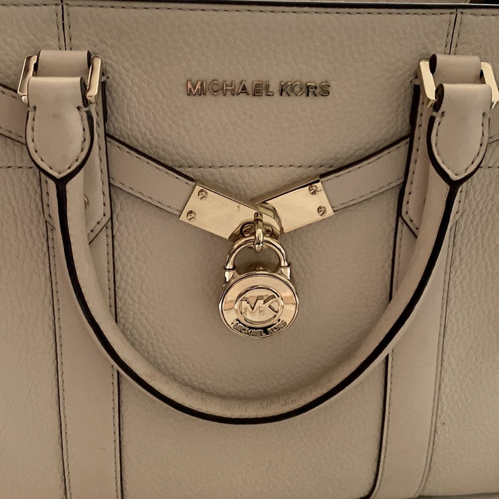 Brand new never used Michael Kors handbag